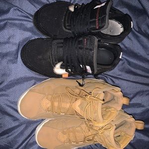 2 pairs of shoes